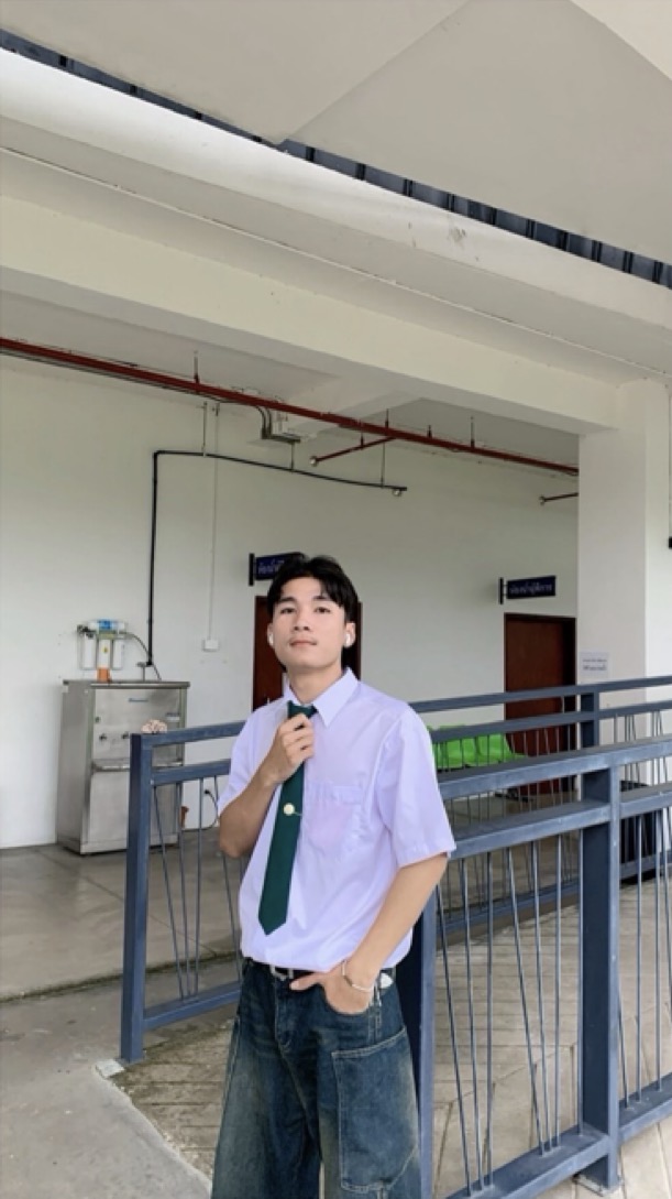 เดชาธร